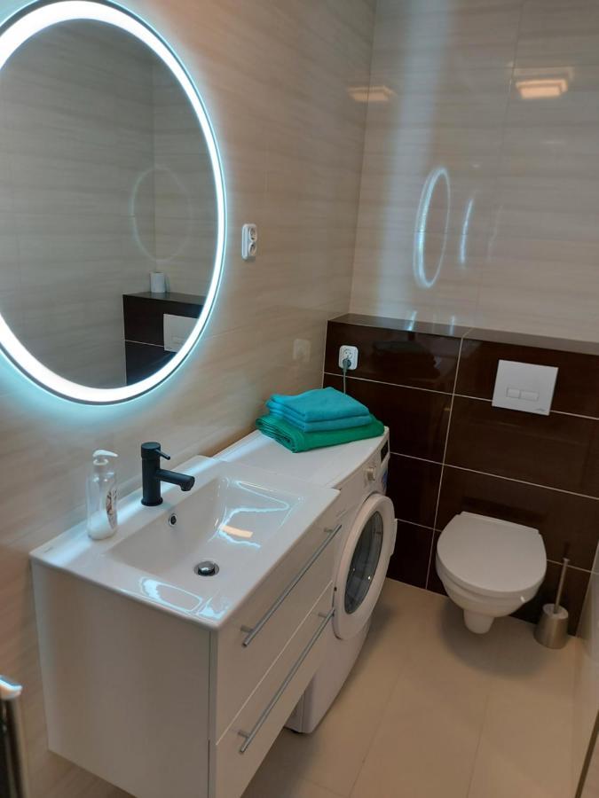 Nowy Apartament Jednopokojowy Z Lazienka Świnoujście  Eksteriør billede